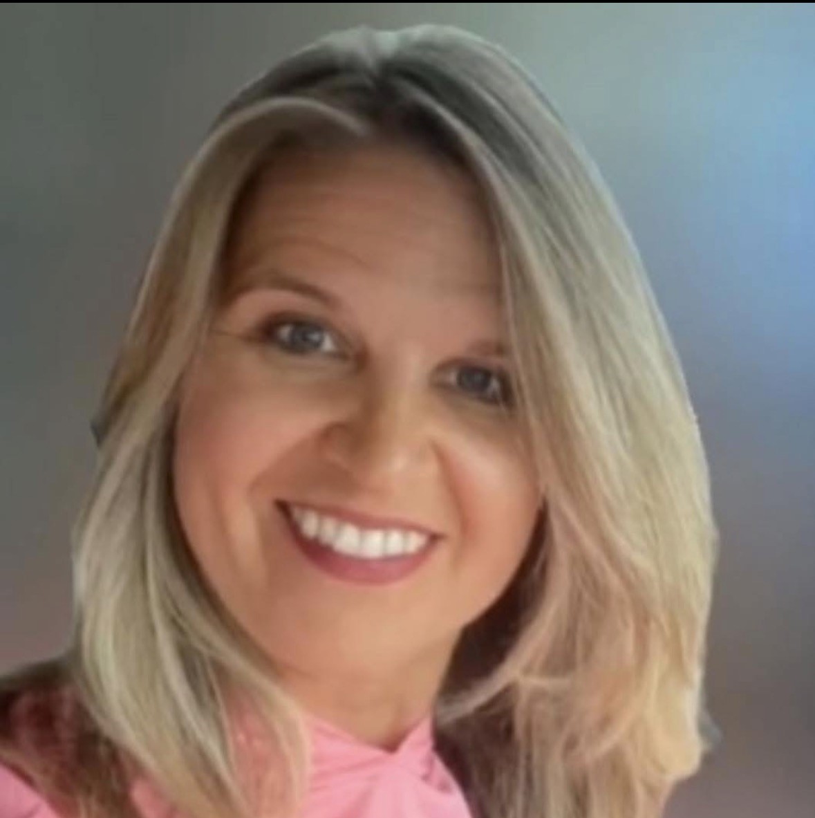 Portrait of Cynthia Laessig